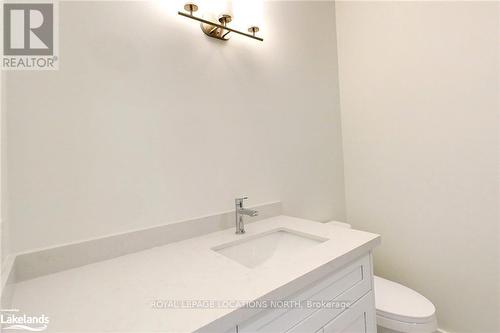 19 Gordon Cres, Meaford, ON - Indoor Photo Showing Bathroom