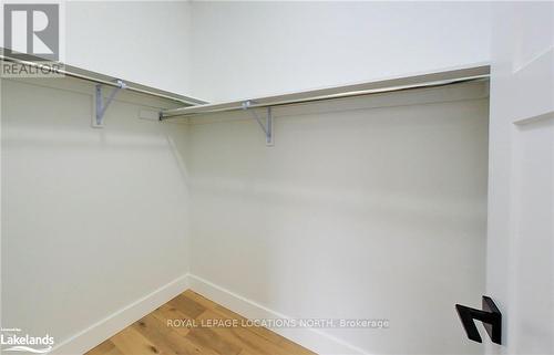 19 Gordon Cres, Meaford, ON - Indoor With Storage