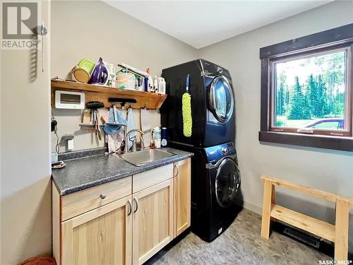 303 Meadow Ridge Drive, Candle Lake, SK - Indoor Photo Showing Laundry Room