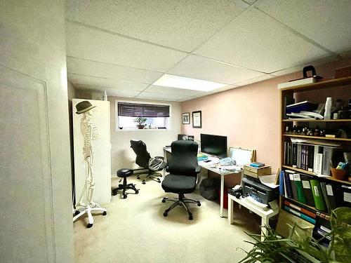 Office - 3365 Crois. Boulogne, Brossard, QC - Indoor Photo Showing Other Room