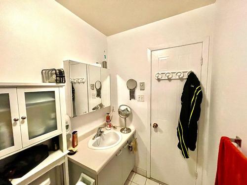 Bathroom - 3365 Crois. Boulogne, Brossard, QC - Indoor Photo Showing Bathroom
