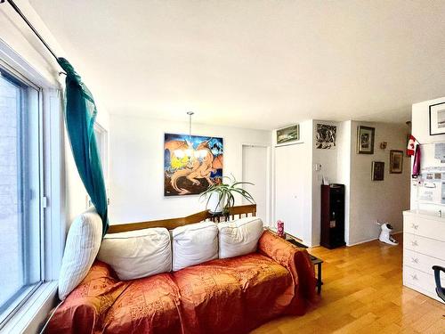 Living room - 3365 Crois. Boulogne, Brossard, QC - Indoor Photo Showing Bedroom