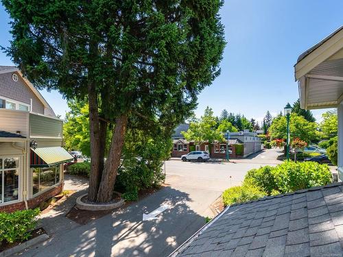 101-193 Second Ave West, Qualicum Beach, BC - Outdoor