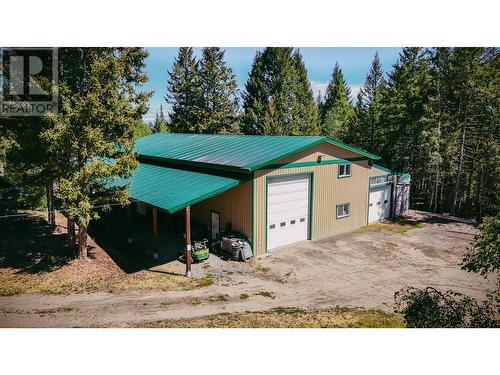 5902 Eastwood Road, 100 Mile House, BC - Outdoor With Exterior