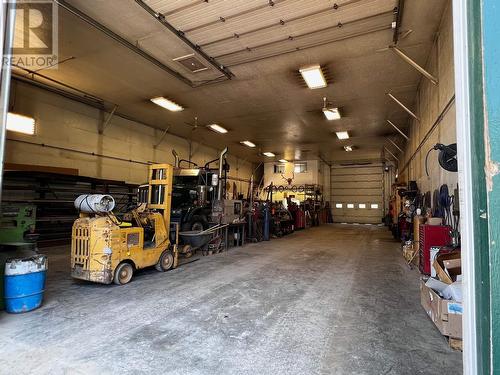 5902 Eastwood Road, 100 Mile House, BC - Indoor Photo Showing Garage