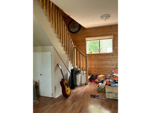 319 Newman Street, Kitchener, BC - Indoor Photo Showing Other Room
