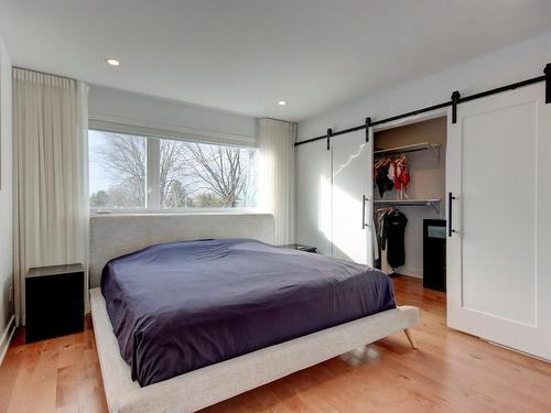 Chambre Ã  coucher principale - 116 Ch. St-André, Saint-Jean-Sur-Richelieu, QC - Indoor Photo Showing Bedroom