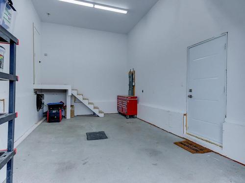 Garage - 116 Ch. St-André, Saint-Jean-Sur-Richelieu, QC - Indoor