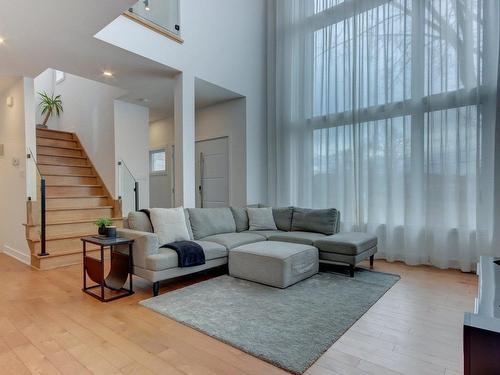 Vue d'ensemble - 116 Ch. St-André, Saint-Jean-Sur-Richelieu, QC - Indoor Photo Showing Living Room