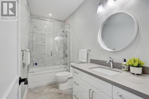 1080 Clyde Road, North Dumfries, ON - Indoor Photo Showing Bathroom