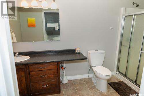 241 Alberta Avenue, Kerrobert, SK - Indoor Photo Showing Bathroom