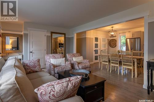 401 Short Street, Esterhazy, SK - Indoor Photo Showing Living Room