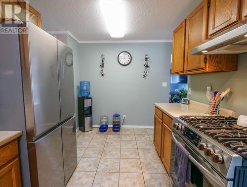 3268 Hanson Road, Quesnel, BC - Indoor Photo Showing Kitchen