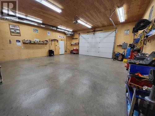 3268 Hanson Road, Quesnel, BC - Indoor Photo Showing Garage