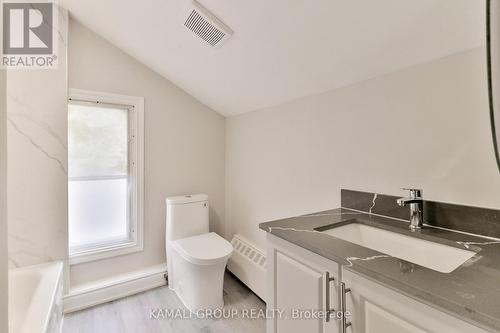 81 Mcmillan Drive, Oshawa, ON - Indoor Photo Showing Bathroom