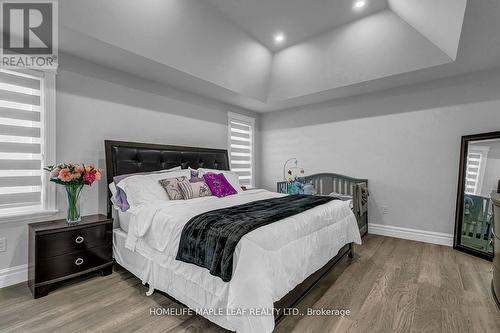 355 Christine Avenue W, Lakeshore, ON - Indoor Photo Showing Bedroom
