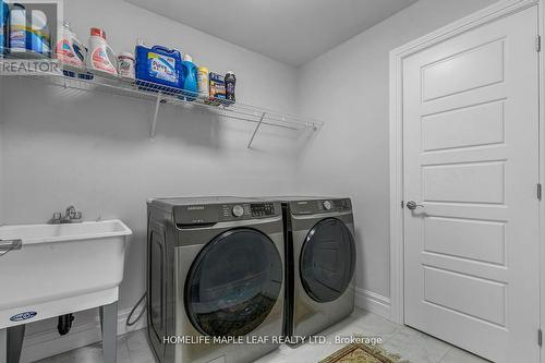 355 Christine Avenue W, Lakeshore, ON - Indoor Photo Showing Laundry Room