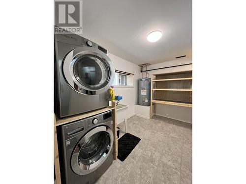 1620 India Avenue, Prince Rupert, BC - Indoor Photo Showing Laundry Room