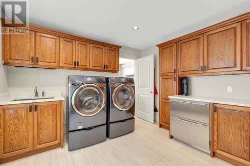2057 Cornerstone Drive, West Kelowna, BC - Indoor Photo Showing Laundry Room