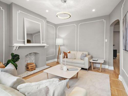 Living room - 4569 Rue Sherbrooke O., Westmount, QC - Indoor Photo Showing Living Room