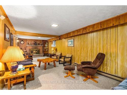 174687 Grey Road 30 Rd, Grey Highlands, ON - Indoor With Fireplace