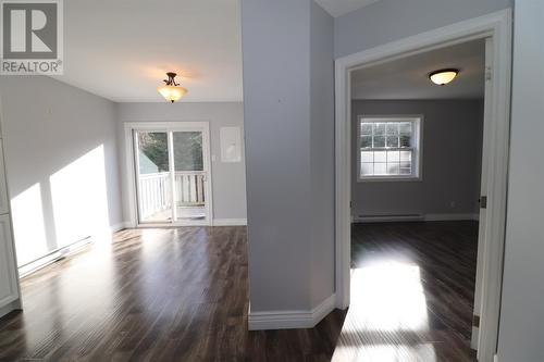 295-297 North River Road, North River, NL - Indoor Photo Showing Other Room