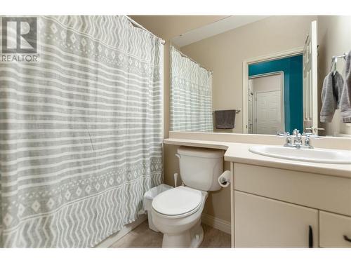 1840 Oliver Ranch Road Unit# 43, Okanagan Falls, BC - Indoor Photo Showing Bathroom