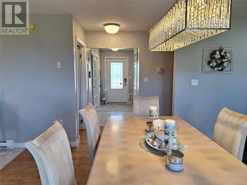 134 Islandview Road, Mainland, NL - Indoor Photo Showing Dining Room