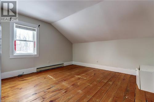 719 1St Avenue E, Owen Sound, ON - Indoor Photo Showing Other Room