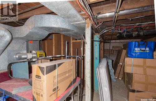 375 Fairford Street W, Moose Jaw, SK - Indoor Photo Showing Basement