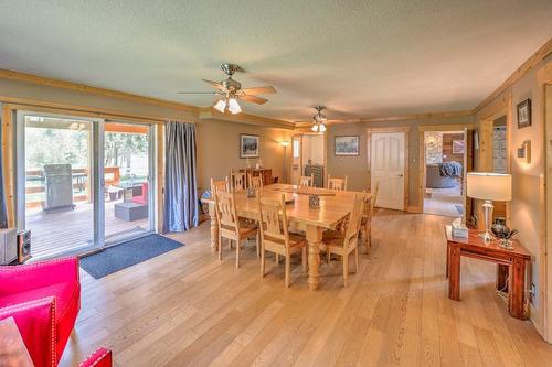 1732 Oberg Johnson Road, Golden, BC - Indoor Photo Showing Dining Room