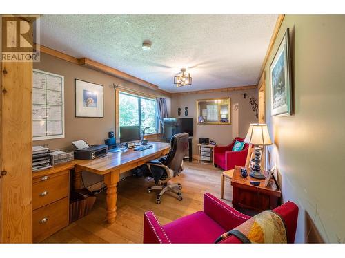 1732 Oberg Johnson Road, Golden, BC - Indoor Photo Showing Office