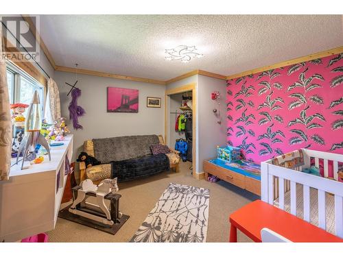 1732 Oberg Johnson Road, Golden, BC - Indoor