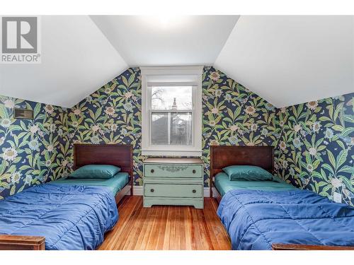 117 Bassett Street, Penticton, BC - Indoor Photo Showing Bedroom