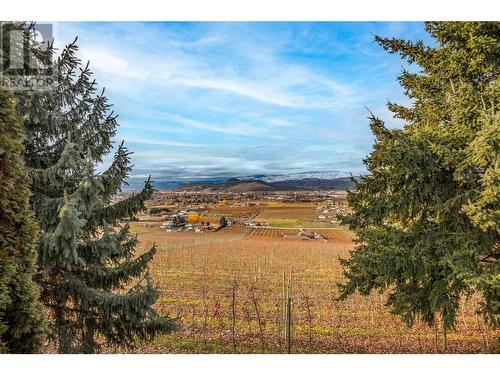 1750 Mckenzie Road, Kelowna, BC 