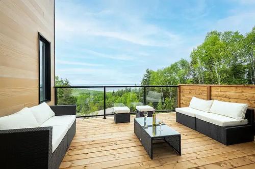 Terrasse - 46 Ch. De La Seigneurie, Les Éboulements, QC - Outdoor With Deck Patio Veranda With Exterior