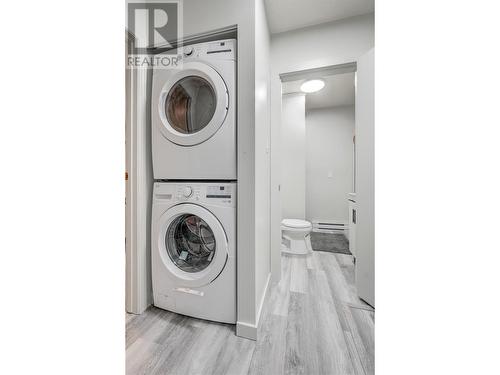 11214 Adams Avenue, Summerland, BC - Indoor Photo Showing Laundry Room