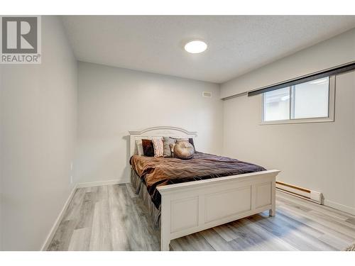 11214 Adams Avenue, Summerland, BC - Indoor Photo Showing Bedroom