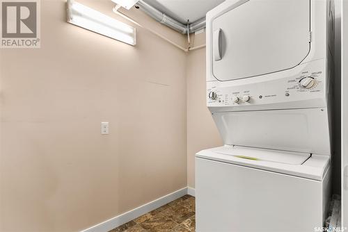 208 2341 Windsor Park Road, Regina, SK - Indoor Photo Showing Laundry Room