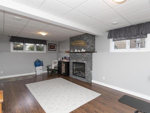 232 Cougar Crescent, Thunder Bay, ON - Indoor With Fireplace
