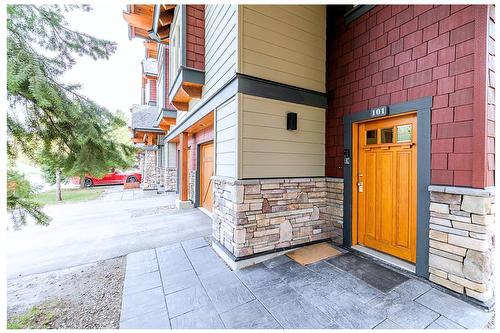 101C - 45 Rivermont Place, Fernie, BC - Outdoor With Exterior