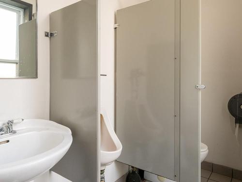 Salle d'eau - 2197 Ch. Du Parc, Orford, QC - Indoor Photo Showing Bathroom