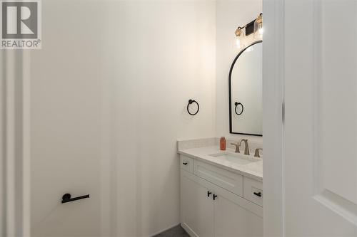 18 Mulberry St, Sault Ste. Marie, ON - Indoor Photo Showing Bathroom