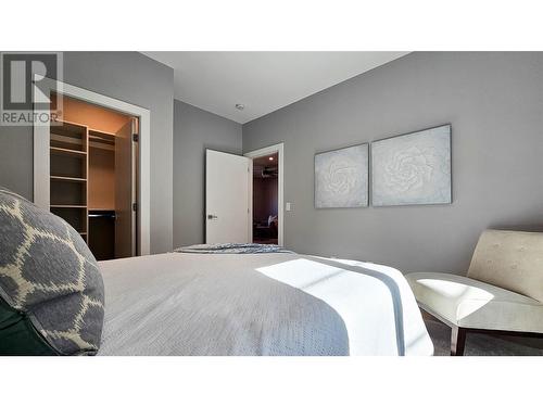 4985 Bucktail Lane, Kelowna, BC - Indoor Photo Showing Bedroom