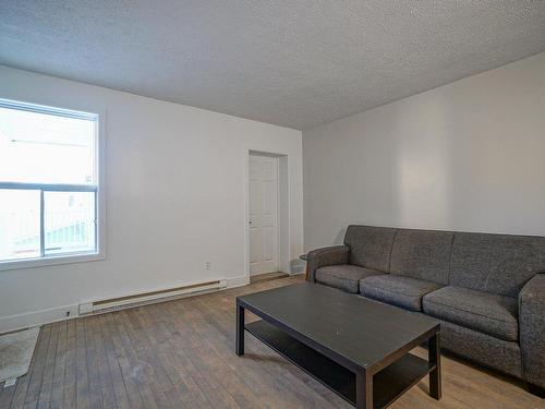 Salon - 317  - 329 Rue Laurier, Sherbrooke (Les Nations), QC - Indoor Photo Showing Living Room