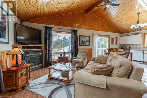 5202 Highway 6, Northern Bruce Peninsula, ON - Indoor Photo Showing Living Room With Fireplace