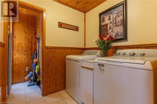 5202 Highway 6, Northern Bruce Peninsula, ON - Indoor Photo Showing Laundry Room