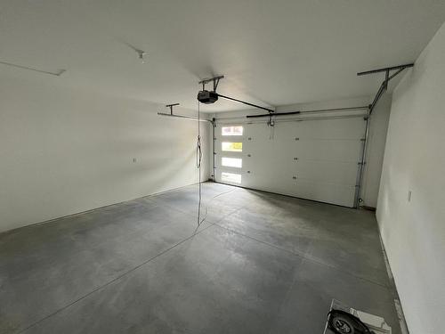 50 Kimberley Avenue, Kimberley, BC - Indoor Photo Showing Garage