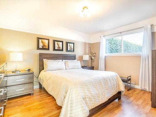 Chambre Ã  coucher principale - 915 Rue Langevin, Sherbrooke (Fleurimont), QC - Indoor Photo Showing Bedroom