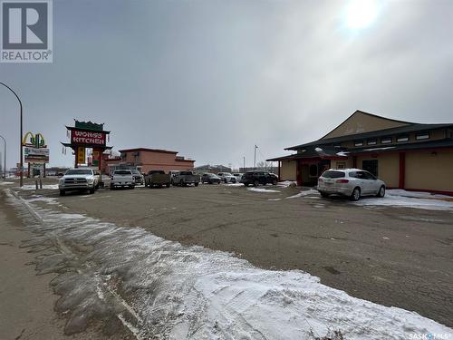 320 South Service Road, Swift Current, SK 